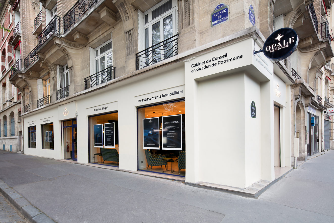 Façade du cabinet Opale Gestion Privée, place de la Nation